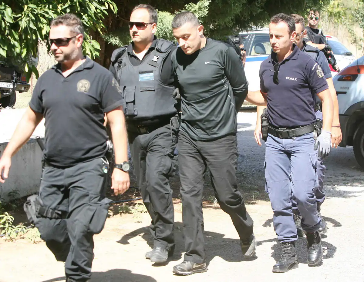 Alket Rizai: Griechische Polizei weitet landesweite Suche aus
