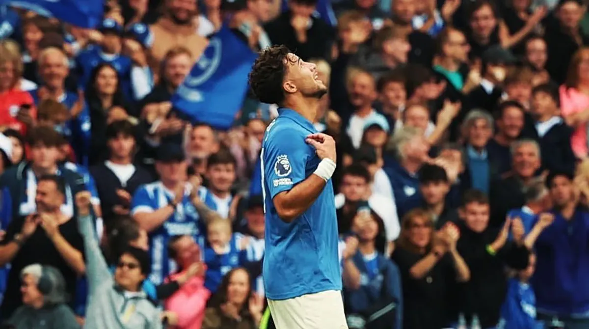 Babis Kostoulas spielt in seiner zweiten Saison bei Brighton eine tragende Rolle in der Premier League