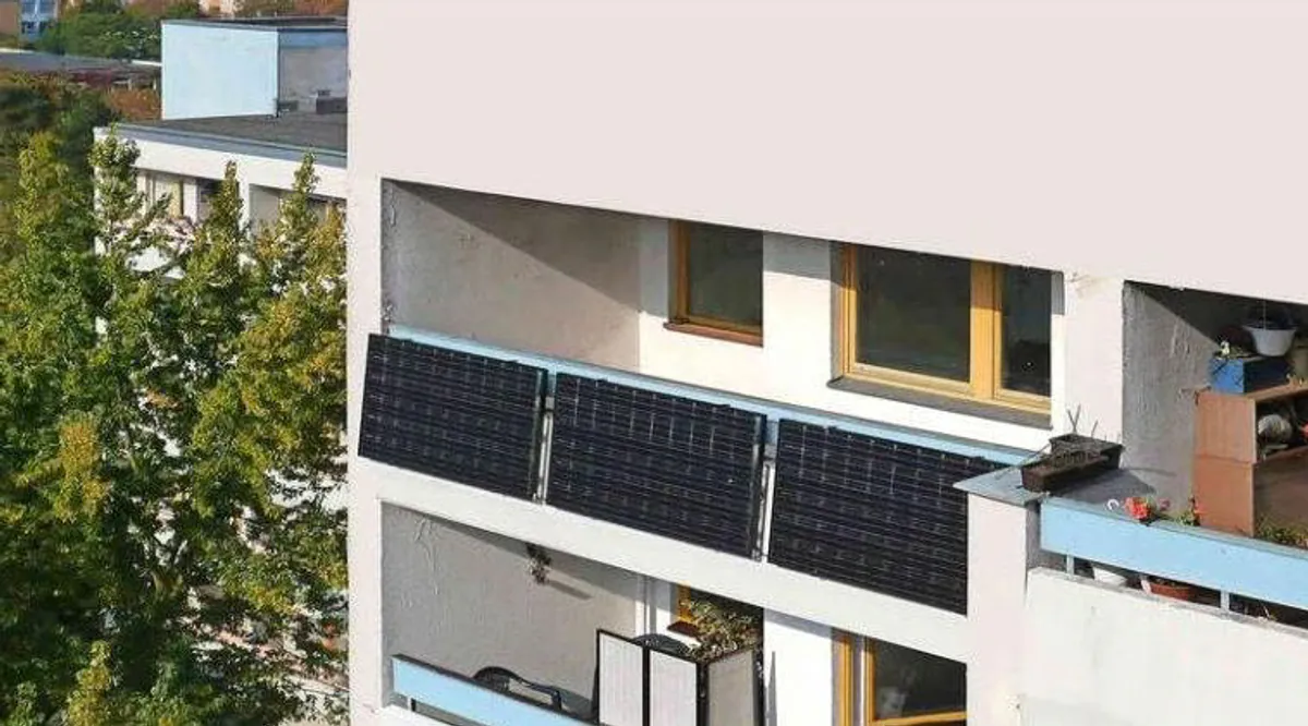 Neue Ministerentscheidung erleichtert Balkon-Photovoltaik und Batteriespeicher