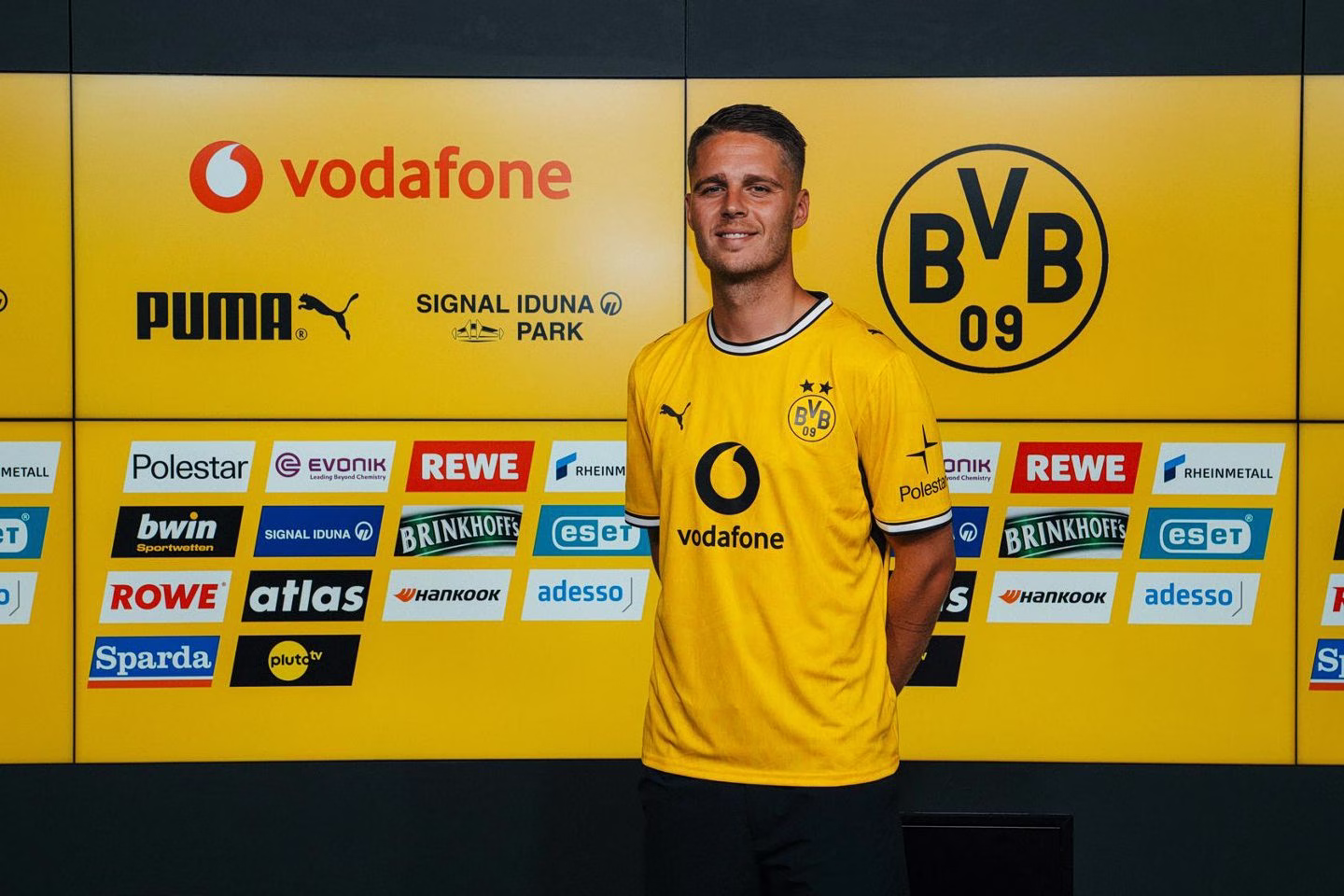Borussia Dortmund verstärkt sich: Joey Veerman kommt von PSV Eindhoven