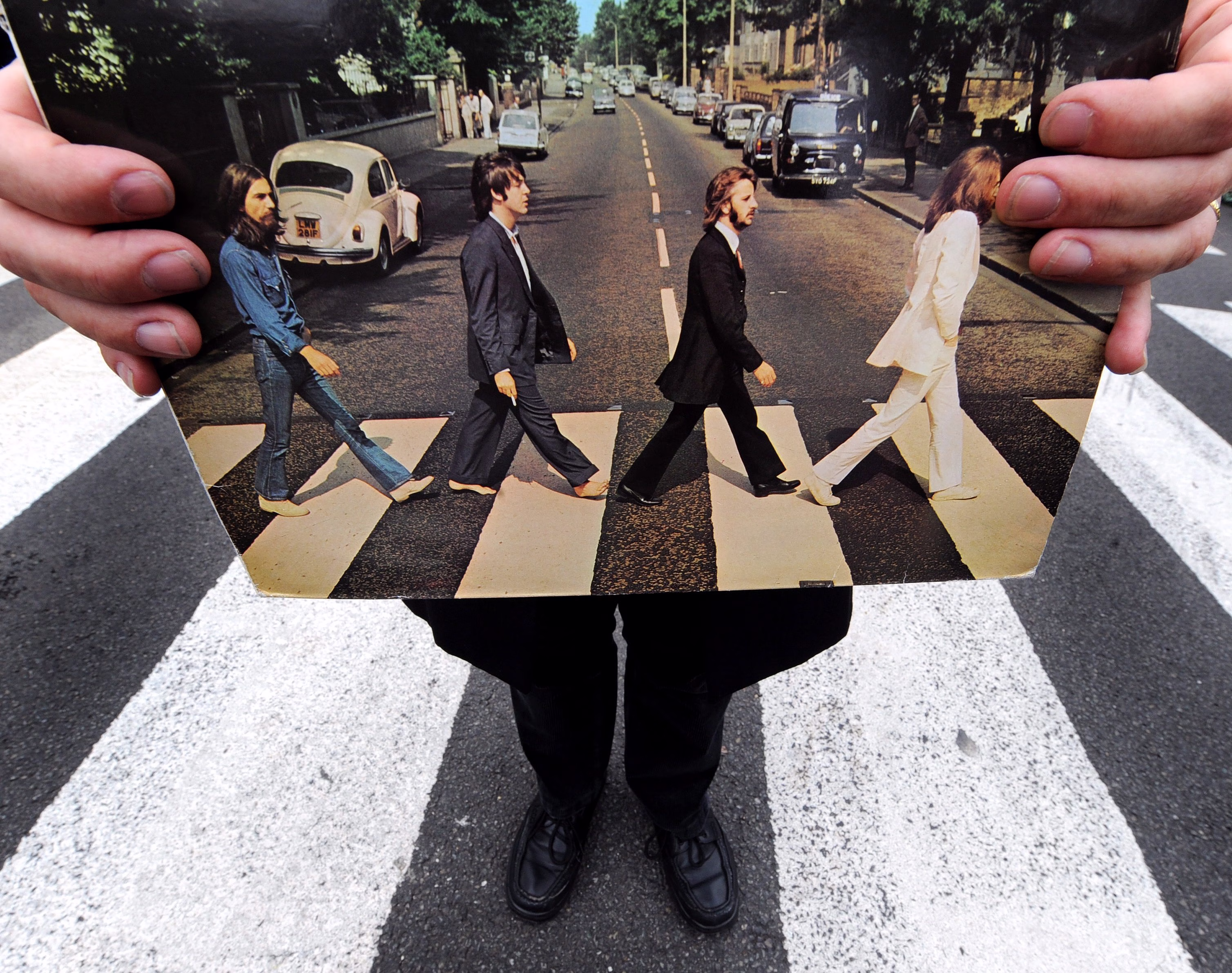 Die Beatles kehren symbolisch zur Abbey Road zurück