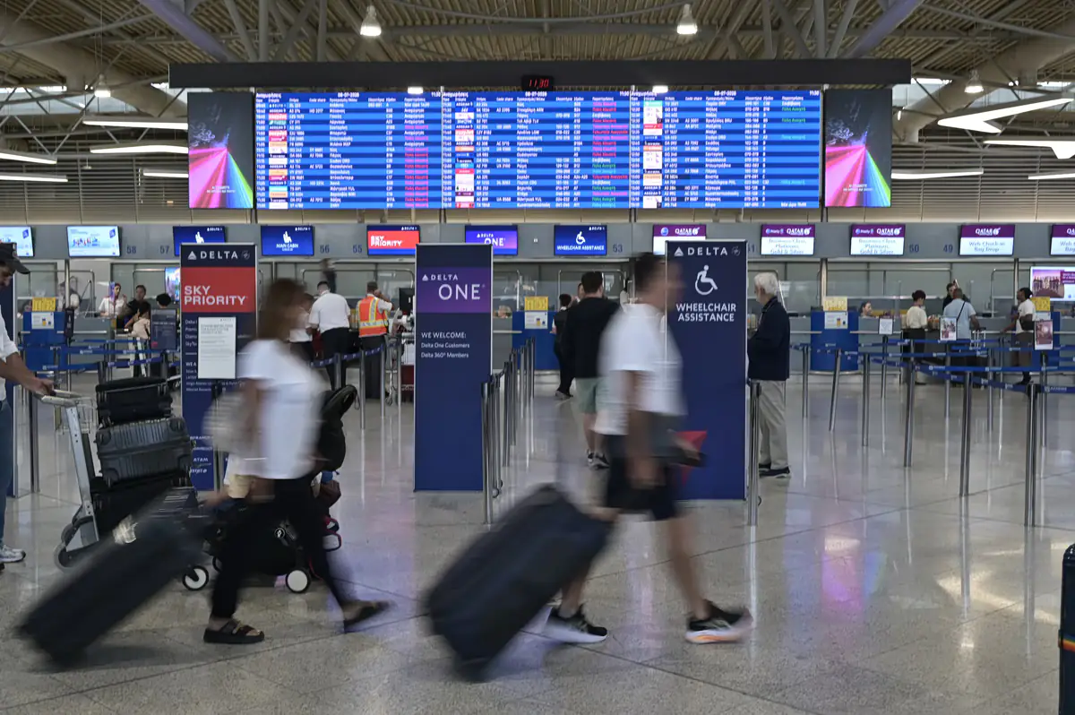 Flugticketpreise Griechenland 2026: Preisspitze im August
