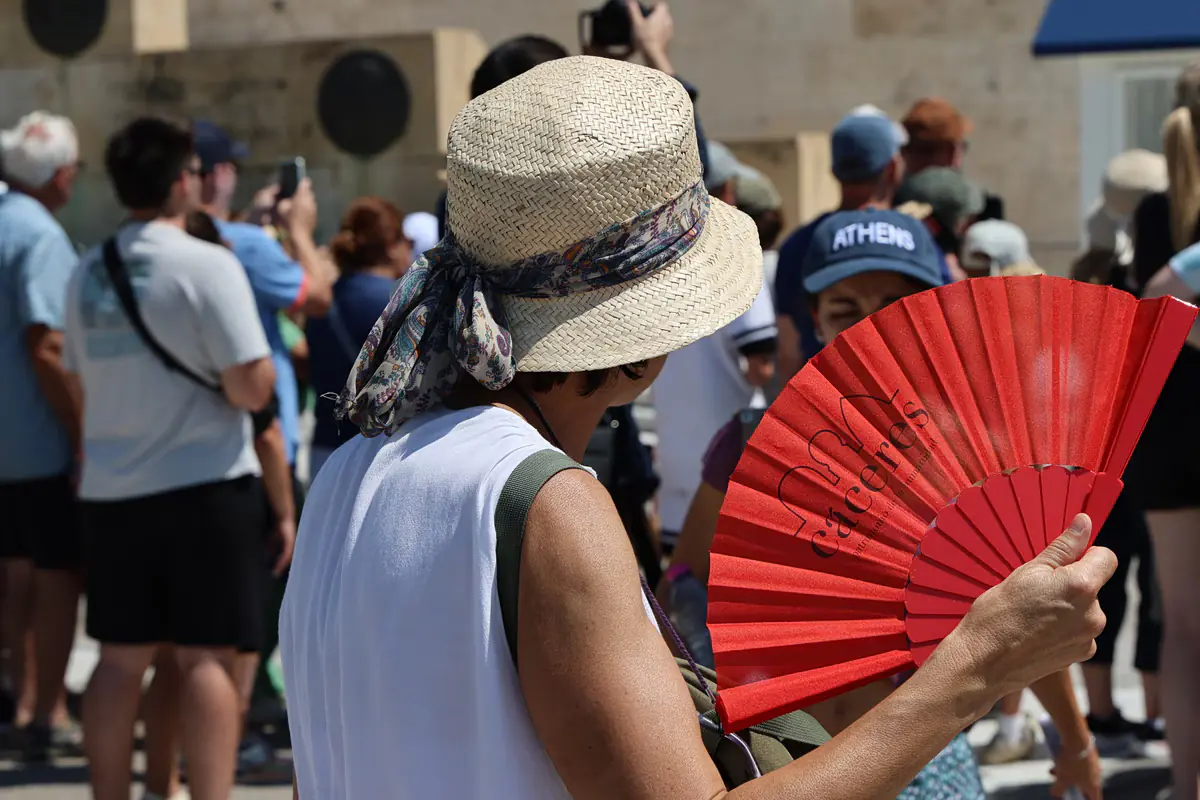 Hitzewelle in Attika: Temperaturen erreichen fast 40°C