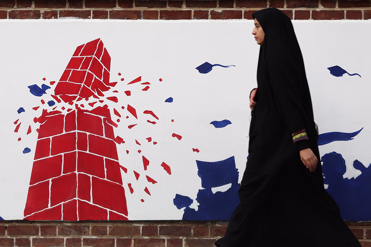 Iran plant die Mitgliedschaft in der BRICS-Entwicklungsbank inmitten von Sanktionen