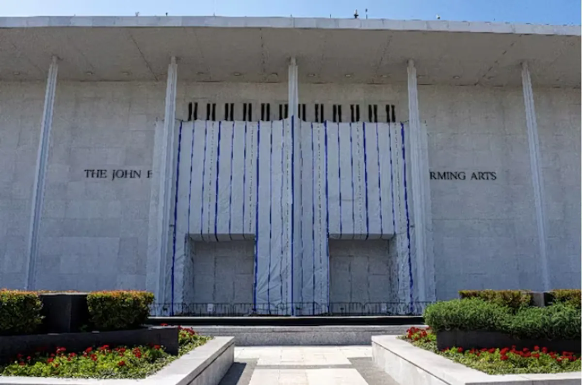 Kennedy Center vor Insolvenz und Schließung des Hauptgebäudes