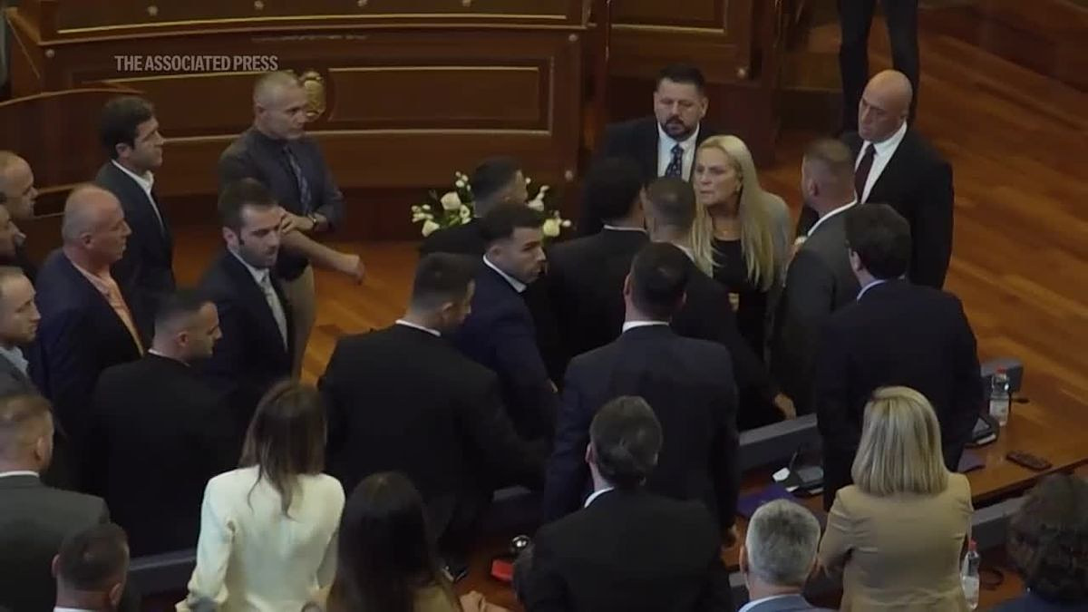 Kosovo: Parlamentarische Auseinandersetzung während der Regierungsbildung