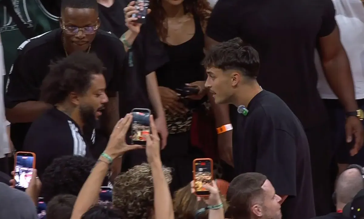 Marcelo besuchte das Euroleague-Super-Cup-Finale zwischen Olympiacos und Real Madrid und nutzte die Halbzeitpause für ein 1-gegen-1-Duell gegen MK. Der brasilianische Star zeigte dabei einen beeindruckenden Wurf und bekannte sich offen zur Königlichen.