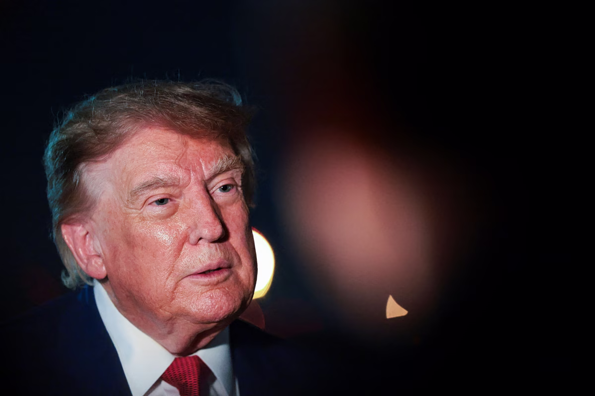 Medienberichterstattung über Donald Trump: Eine Analyse der 'Sanewashing'-Taktik
