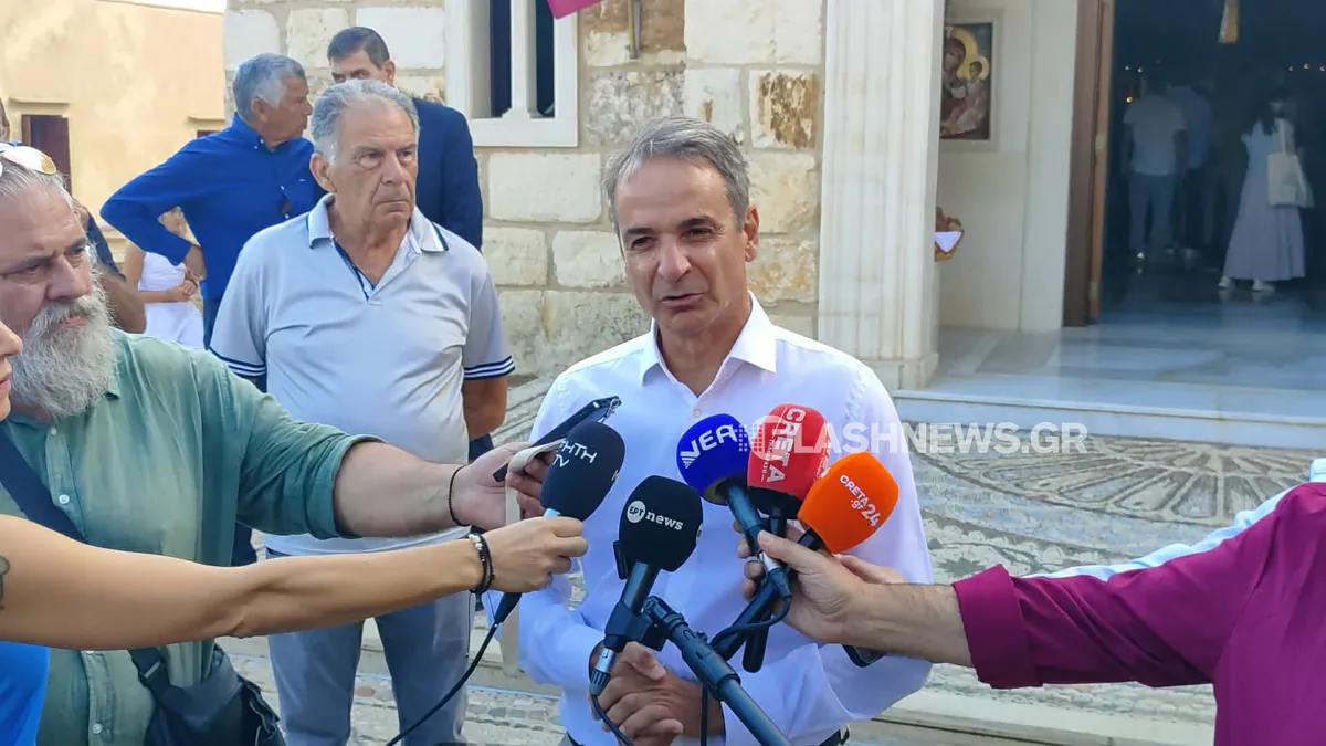 Mitsotakis würdigt Einsatzkräfte bei Waldbränden von Chania aus