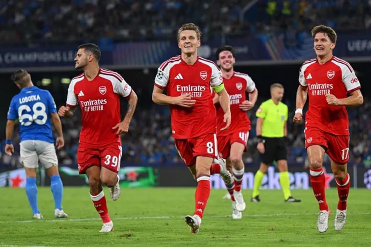 Napoli gegen Arsenal 0:1 – Tzolis gibt Assist für Odegaard