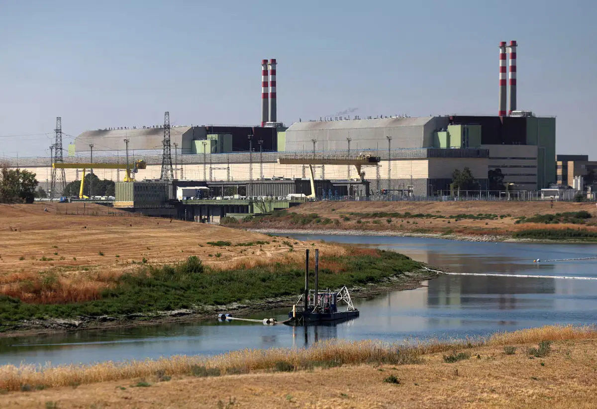Notfallmaßnahmen in Ungarn und Rumänien angesichts der Donau-Wasserkrise