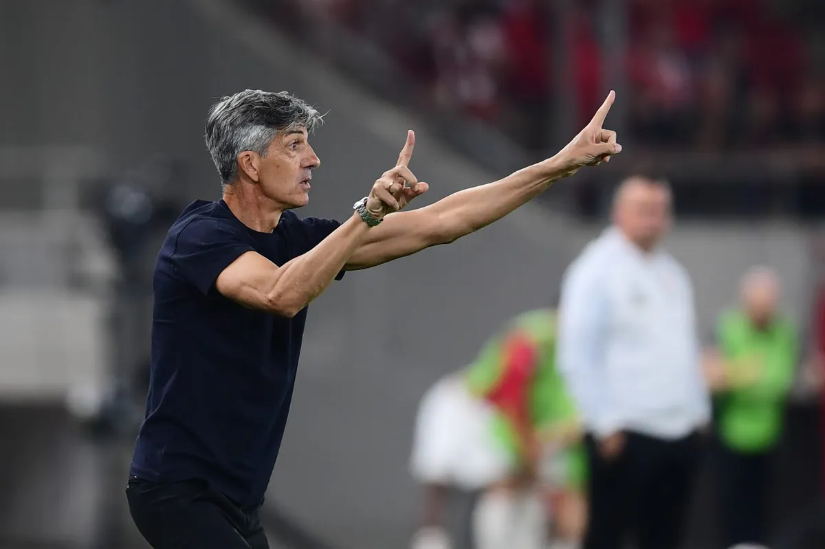 Olympiakos Derby Vorbereitung: Alguacil analysiert Panathinaikos