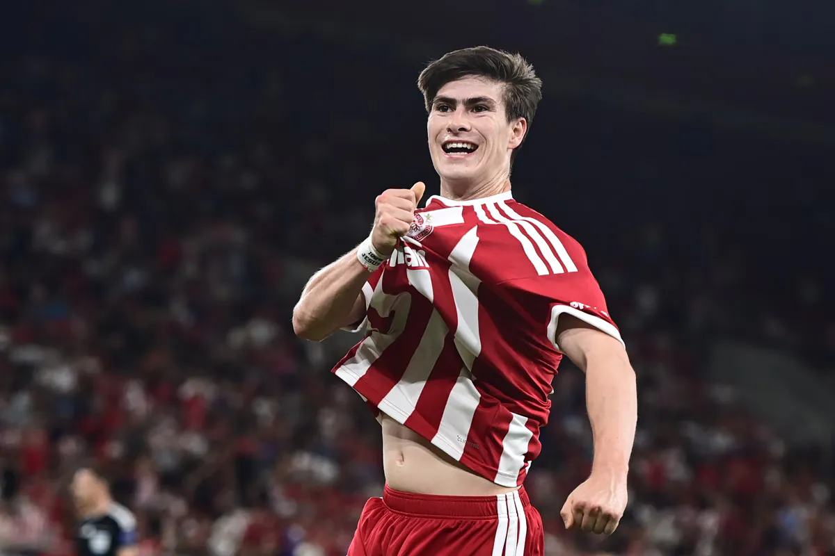 Olympiakos gewinnt gegen Volos 3:2 nach früher Führung
