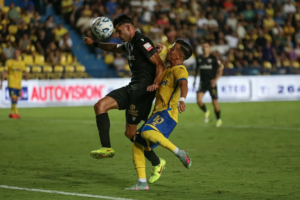 Panaitolikos besiegt Kalamata mit 2:0 – Zweiter Sieg in der Super League