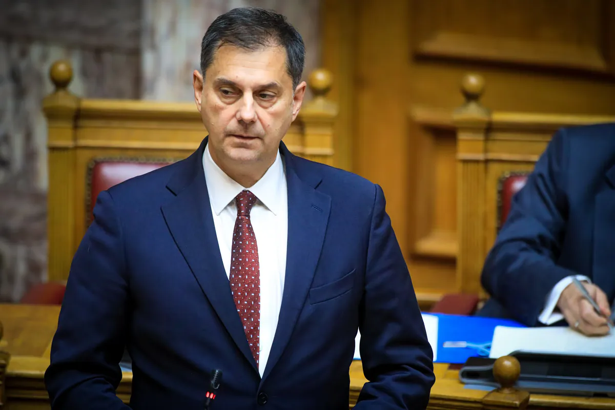 PASOK Kritik an griechischem Außenminister: Eskalation 2026
