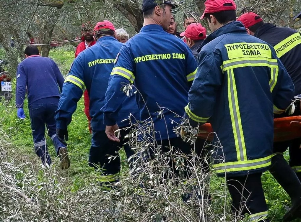 Rettungsaktion auf Chalkidiki: Verletzte Touristin aus unwegsamem Gelände geborgen