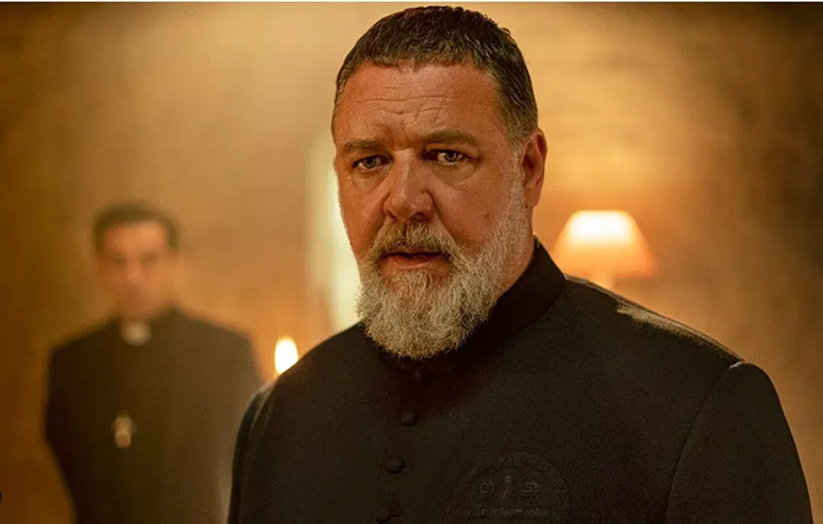 Russell Crowe und Priyanka Chopra Jonas vereint im Sci-Fi-Thriller "Bluefly"