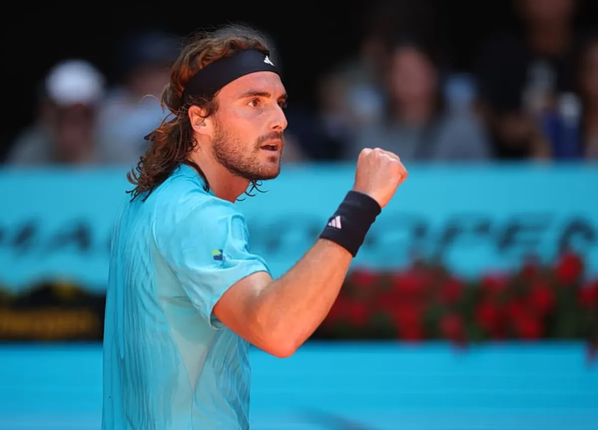 Stefanos Tsitsipas zieht mit 3:1-Sieg gegen Arthur Fils in die zweite Runde des US Open 2026 ein