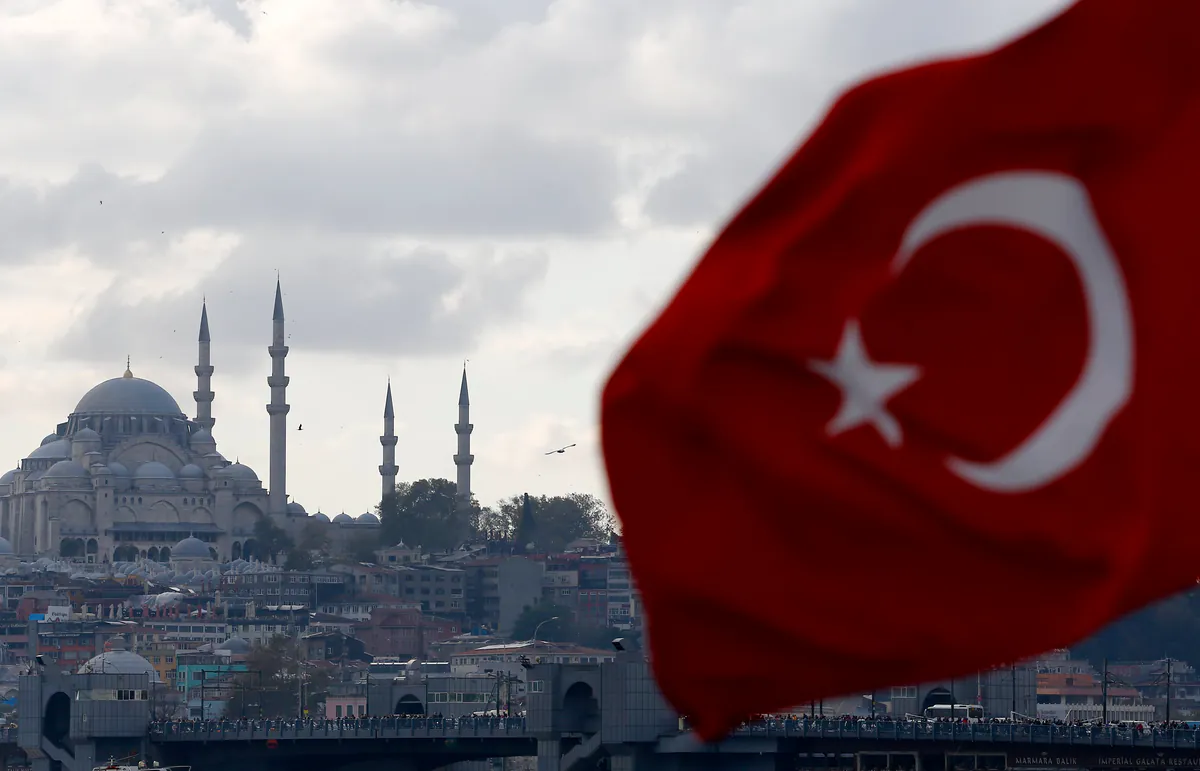 Türkische Behörden ergreifen Maßnahmen nach Fonds-Rücknahmeproblemen