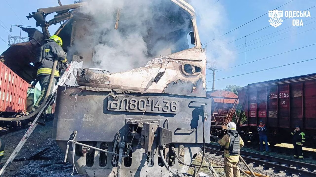 Ukraine: Zwei Bahnmitarbeiter sterben bei Drohnenangriff auf Passagierzug
