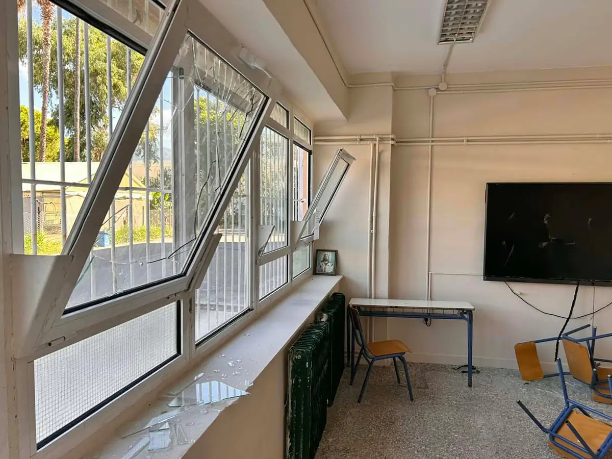 Vandalismus in Kalamata: Schulkomplex schwer beschädigt