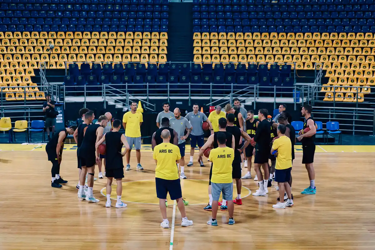 Vassilis Spanoulis absolviert erstes Training als Aris-Coach