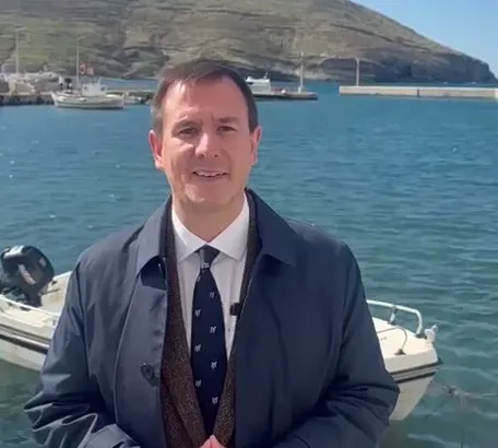 Panagiotis Doudounis ehrt das Erbe von Agios Stratis
