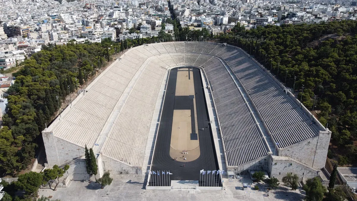Panathenäisches Stadion erfährt historische Reinigung vor den Olympischen Spielen 2028