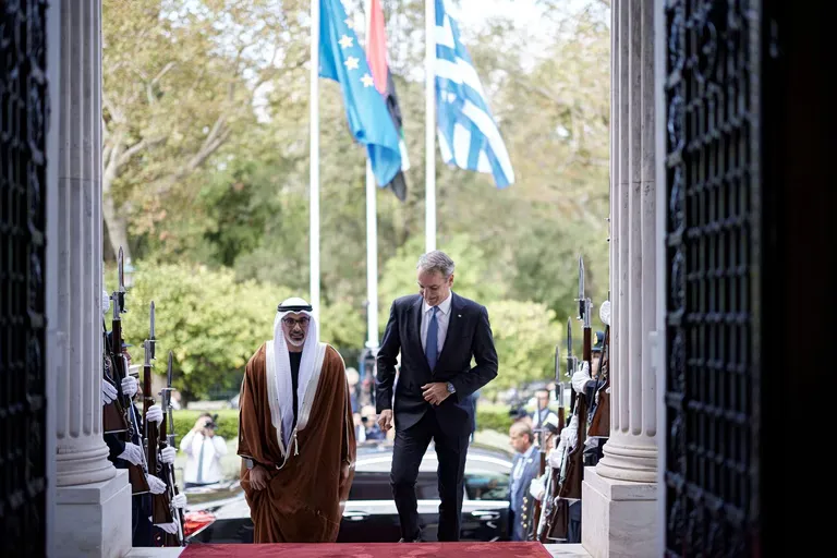Griechenland Vereinigte Arabische Emirate: Neue Säulen der Stabilität