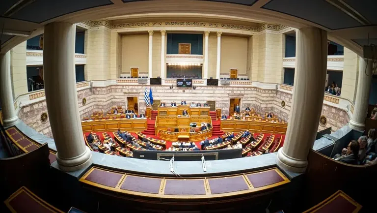 Social-Media-Verbot für Kinder: Debatte in Griechenland