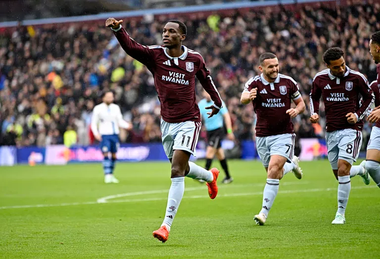 Aston Villa gegen Manchester City 2:1: Jackson beendet Siegesserie