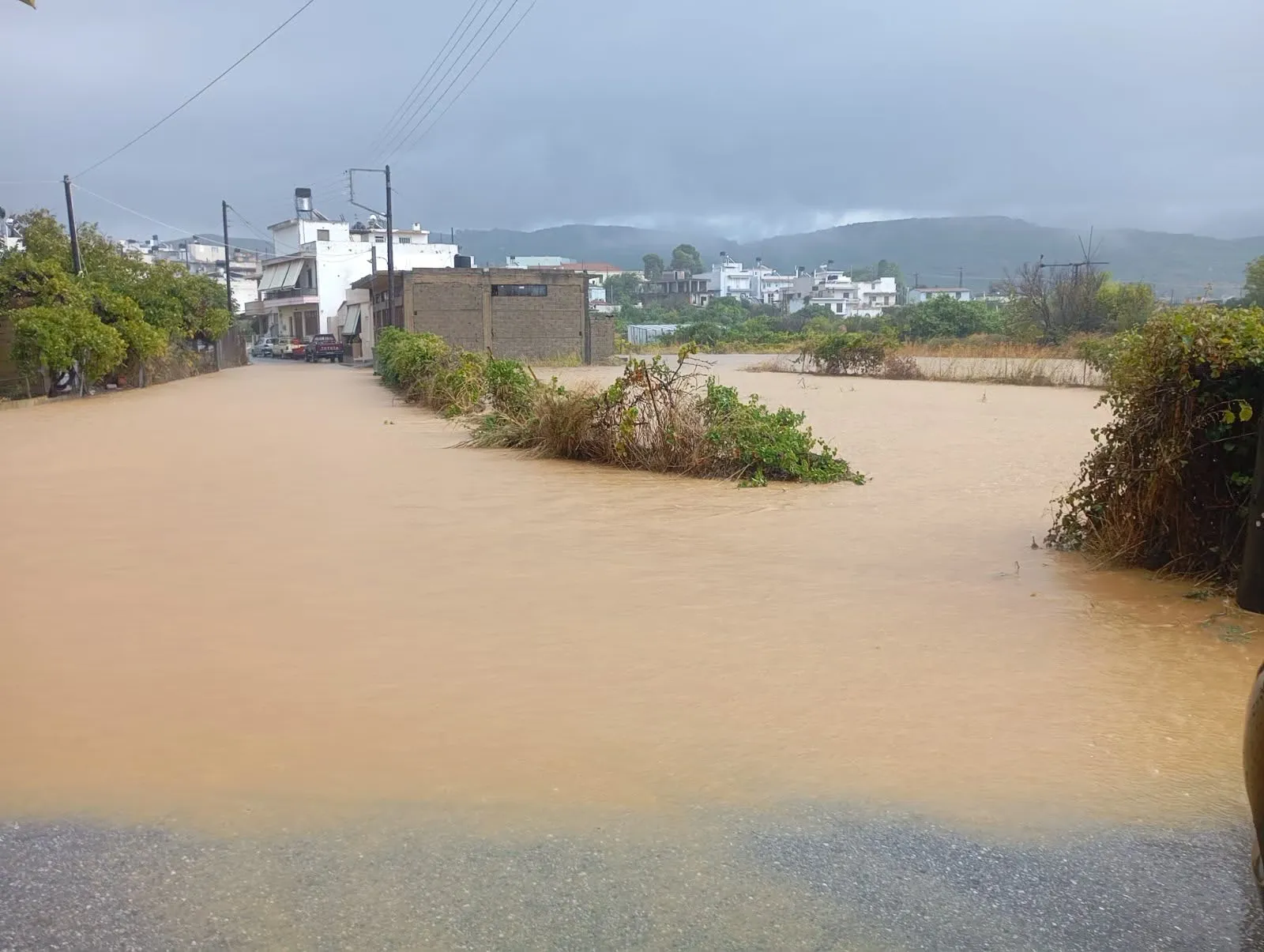Überschwemmungen in Minos Pedias: Wetterchaos auf Kreta