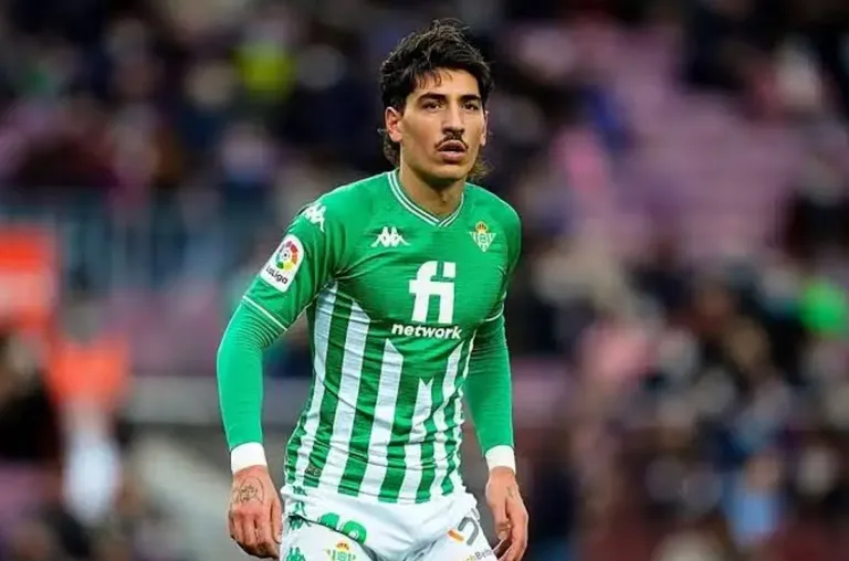 Héctor Bellerín: Kritik an Schiedsrichter nach Betis-Debakel