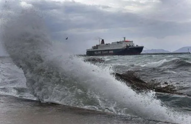 Fährverbindungen Griechenland: Neustart in Piraeus