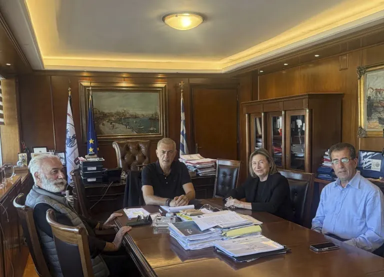 Kretische Gemeinschaft Piraeus: Fokus auf Kultur & Wohnraum