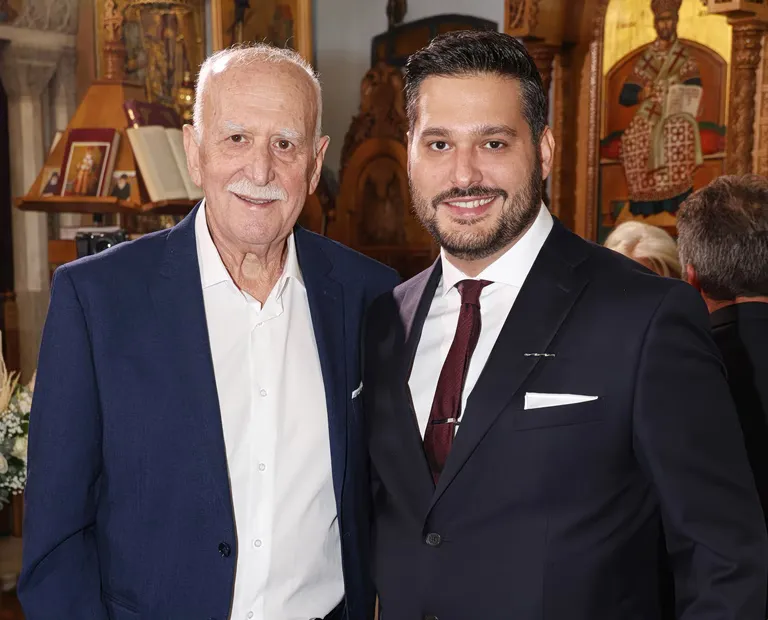 Foivos Papadakis: Emotionale Rückkehr zu ANT1 & Vater
