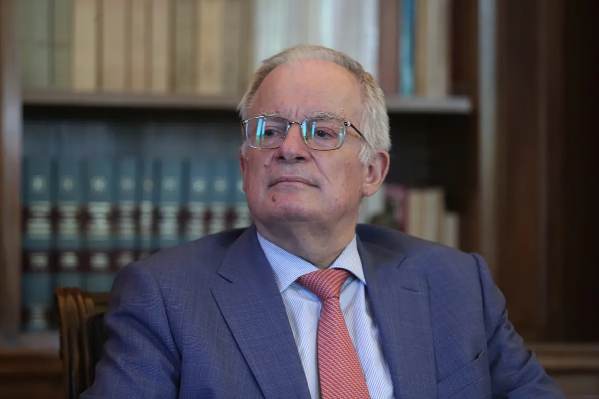 Präsident würdigt Konstantinos Tsoukalas als herausragenden Denker