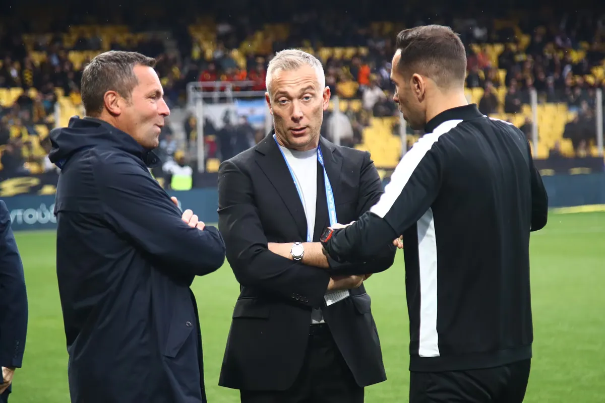 Griechische Schiedsrichter bei der UEFA: Warum stagnieren sie?